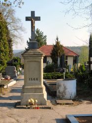 kříž - řečkovický hřbitov